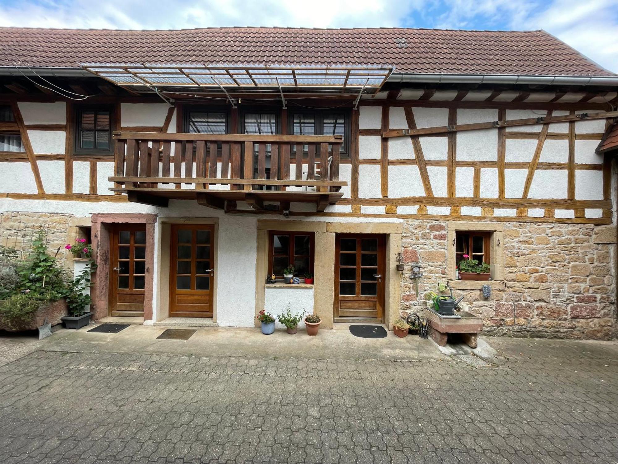 Weingut Und Destillerie Bernd Klein Pleisweiler-Oberhofen Zewnętrze zdjęcie